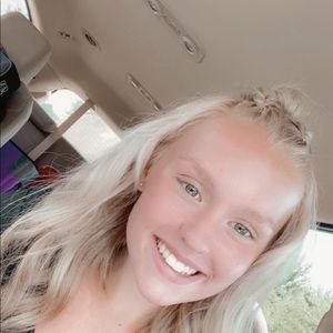 Meet your Posher, Lillian